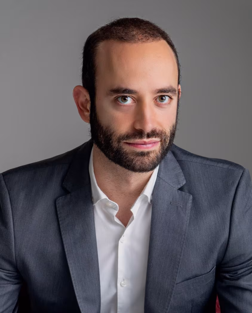 retrato anton gomez-escolar psicofarmacólogo especializado en psicodélicos
