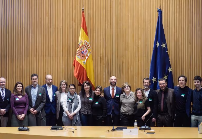 Participantes en la sesión del Congreso de los Diputados sobre las terapias asistidas con psicodélicos